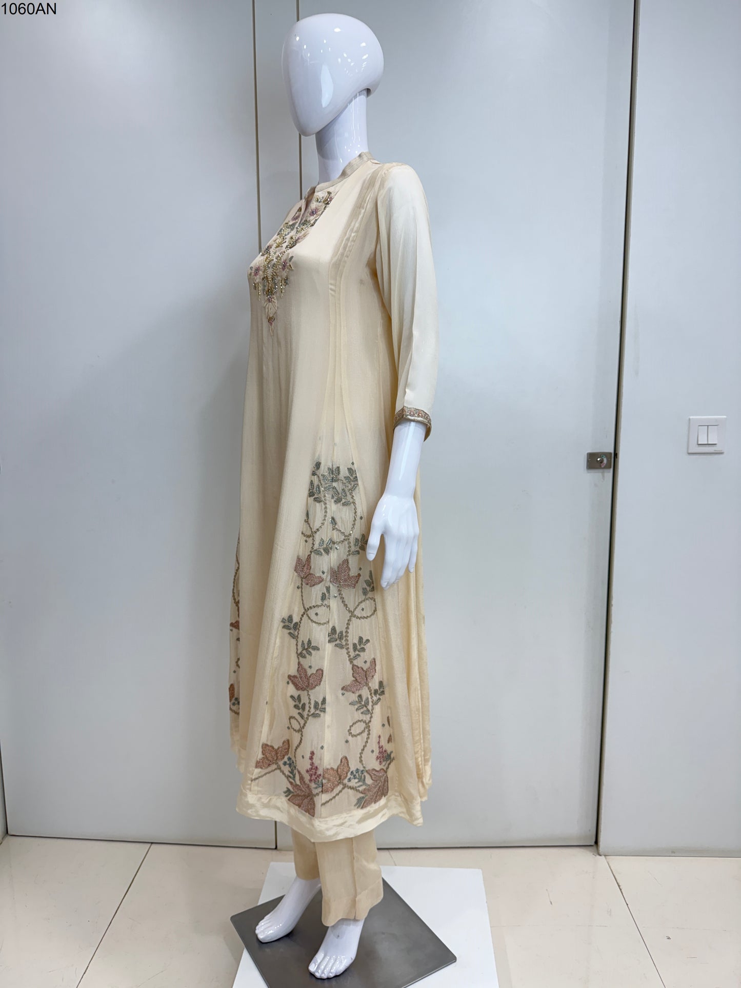 Anarkali - A311 AB CR 8