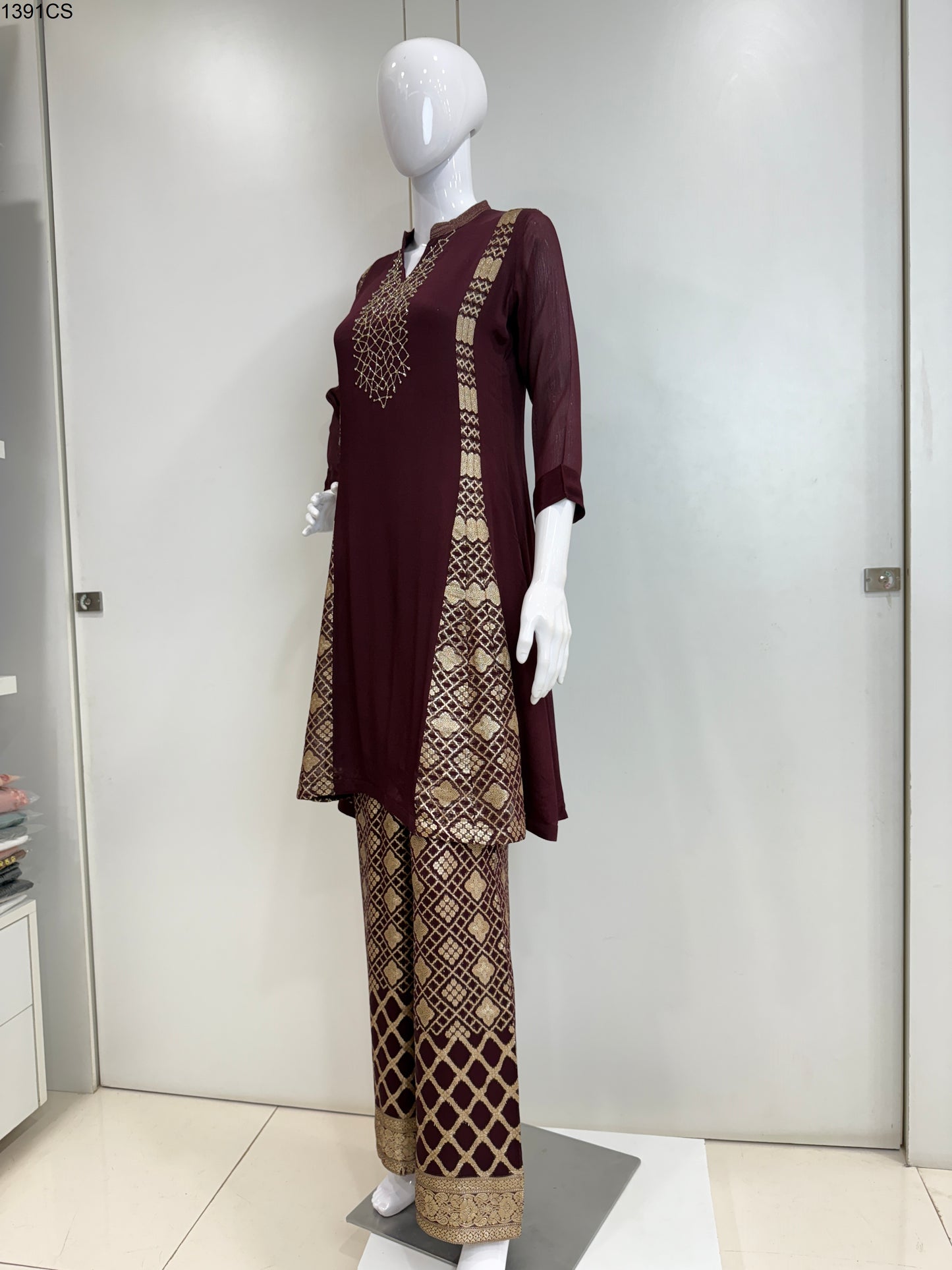 Coord Set - A-1122 AB M 8