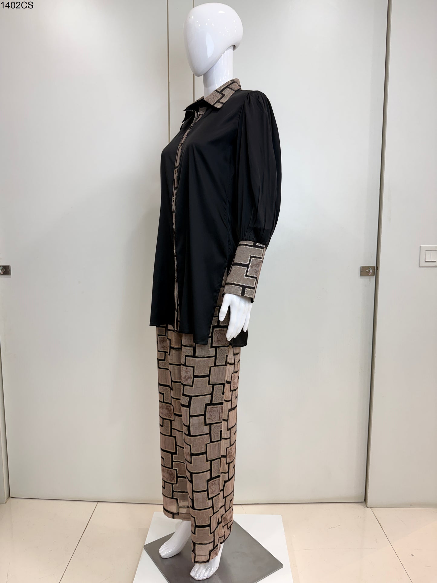 Coord Set - KW2428 ES BK