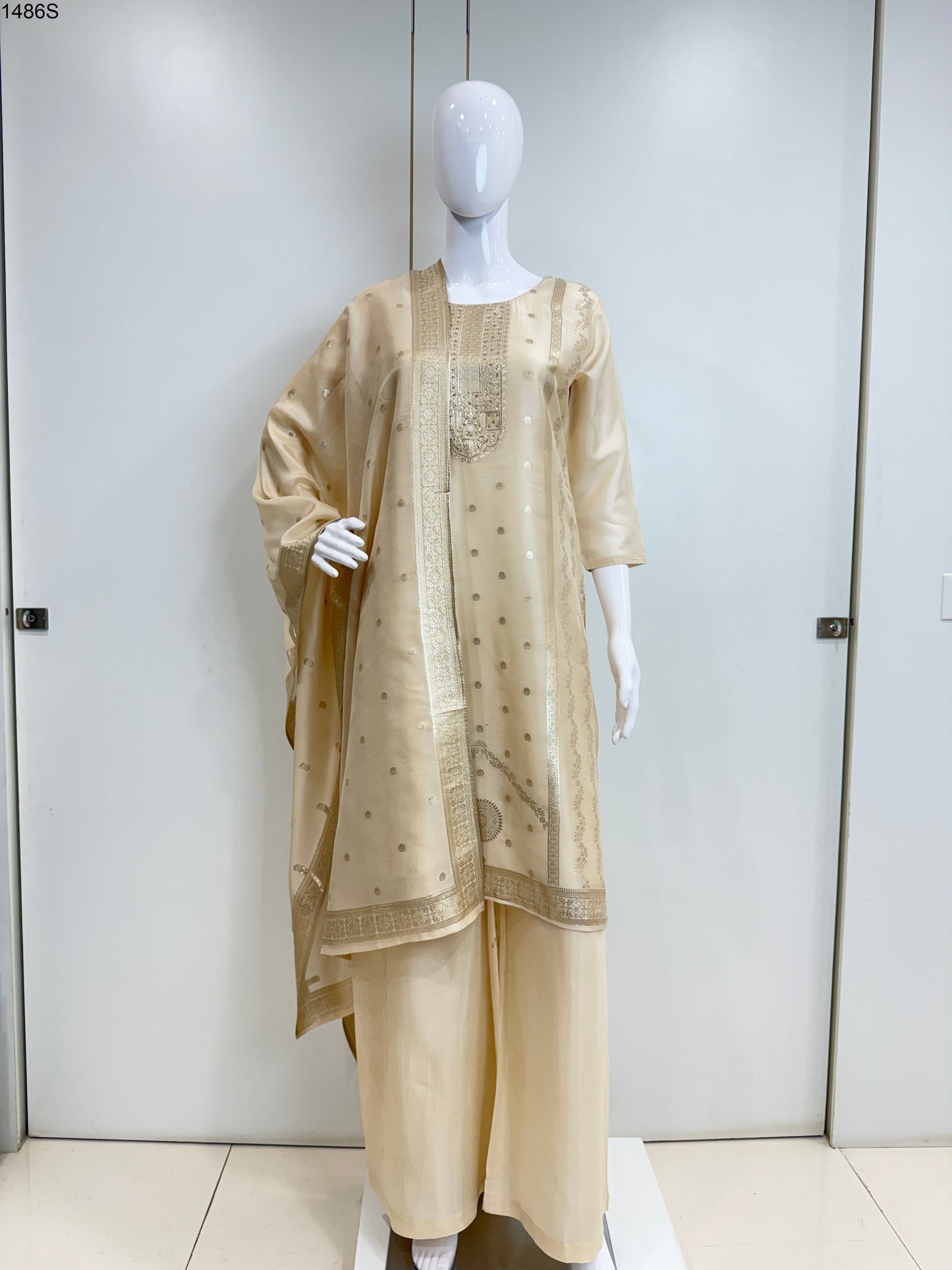 3Pcs Suit - 737 MI OW